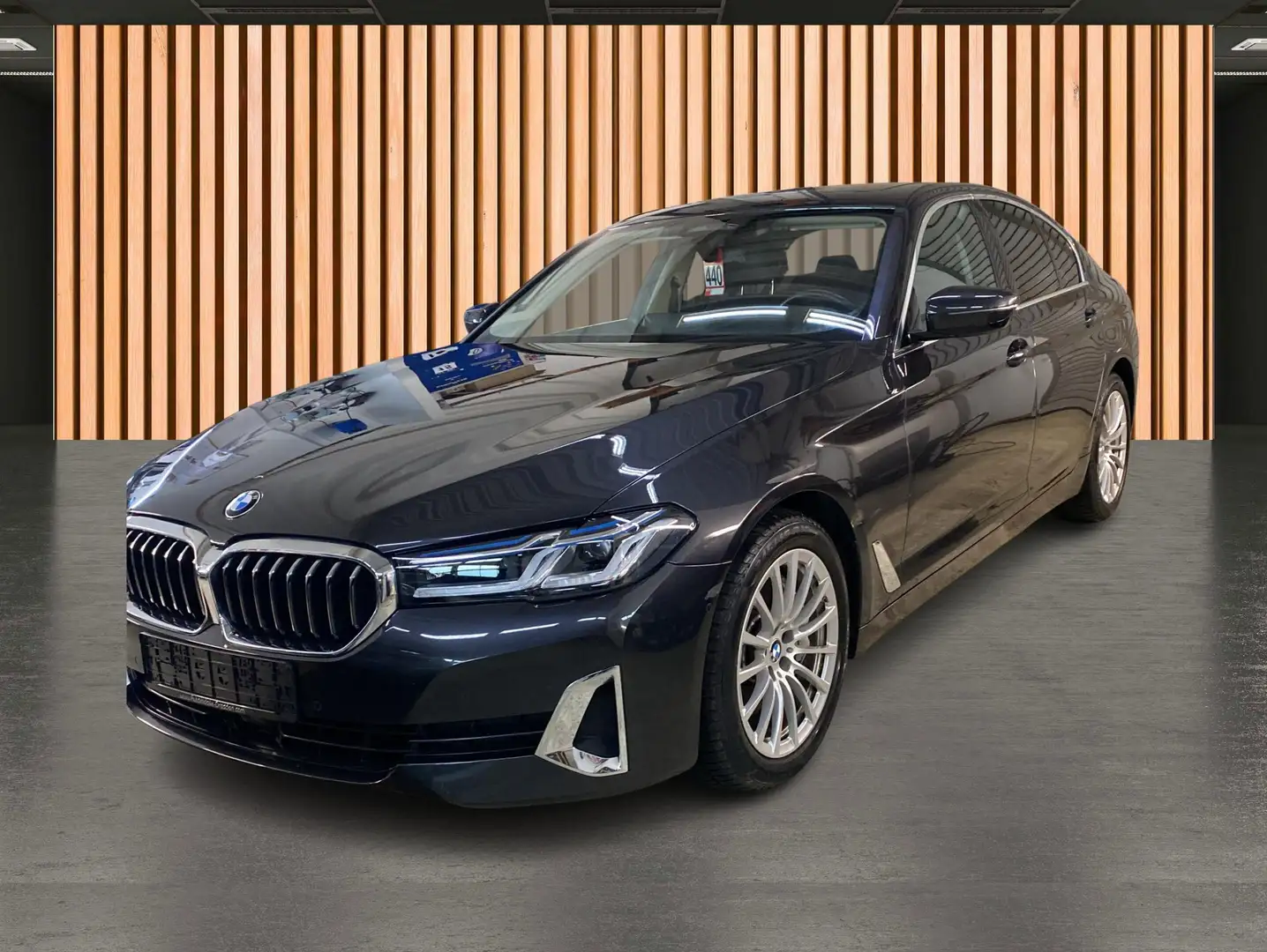 BMW 530 dA xDrive Luxury Line*Glasdach*HeadUp*Laser Grau - 2