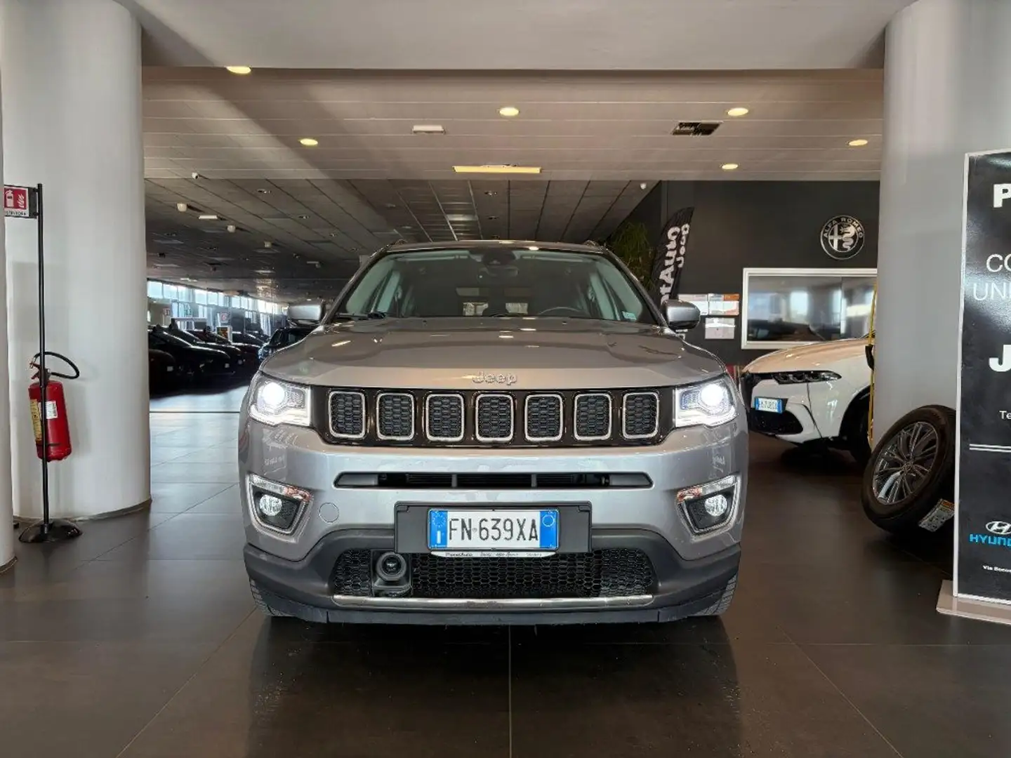 Jeep Compass 2.0 Multijet II aut. 4WD Limited Argento - 1