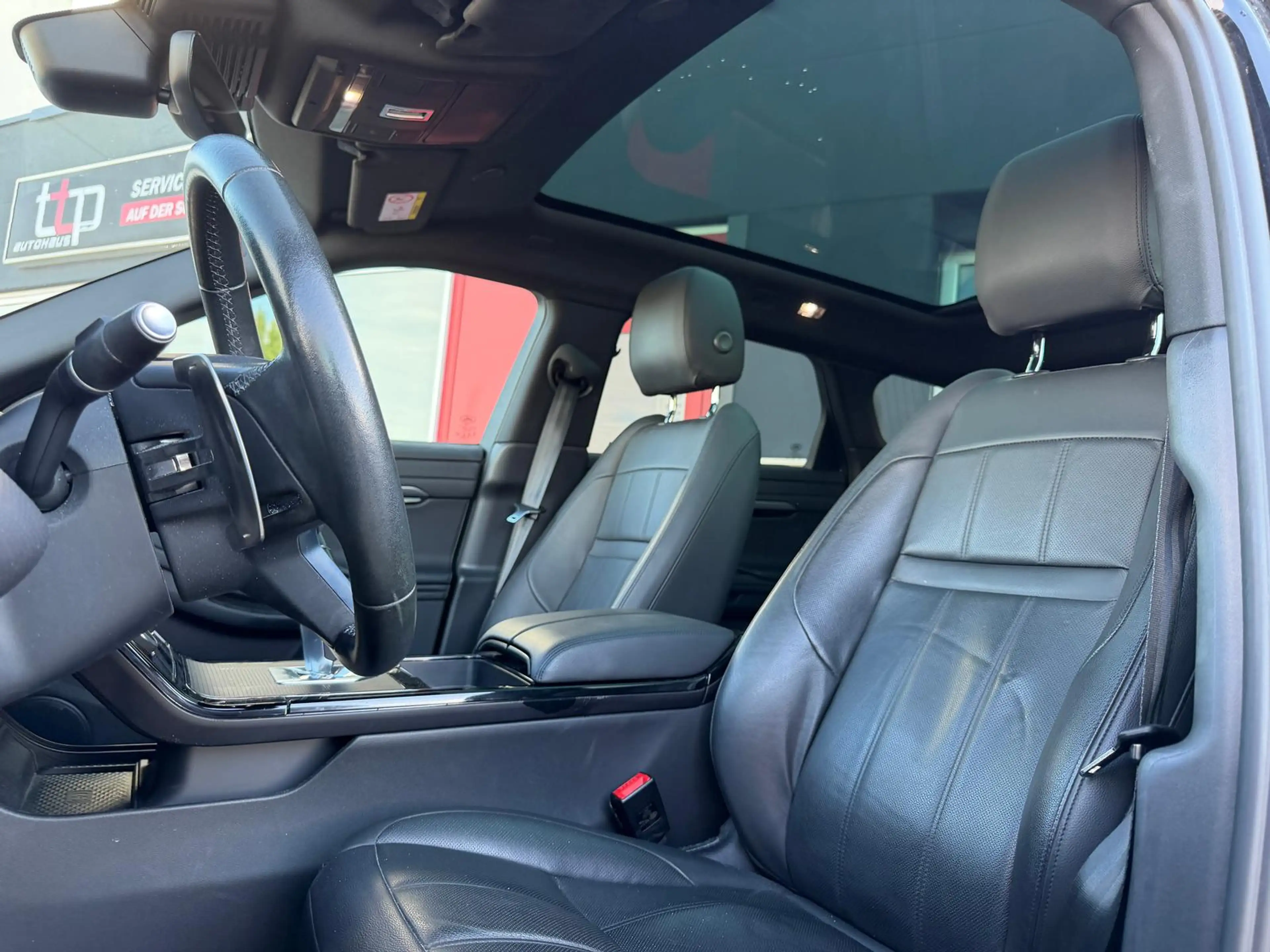 Land Rover Range Rover Evoque R-Dynamic S Pano ACC Kamera — photo 6