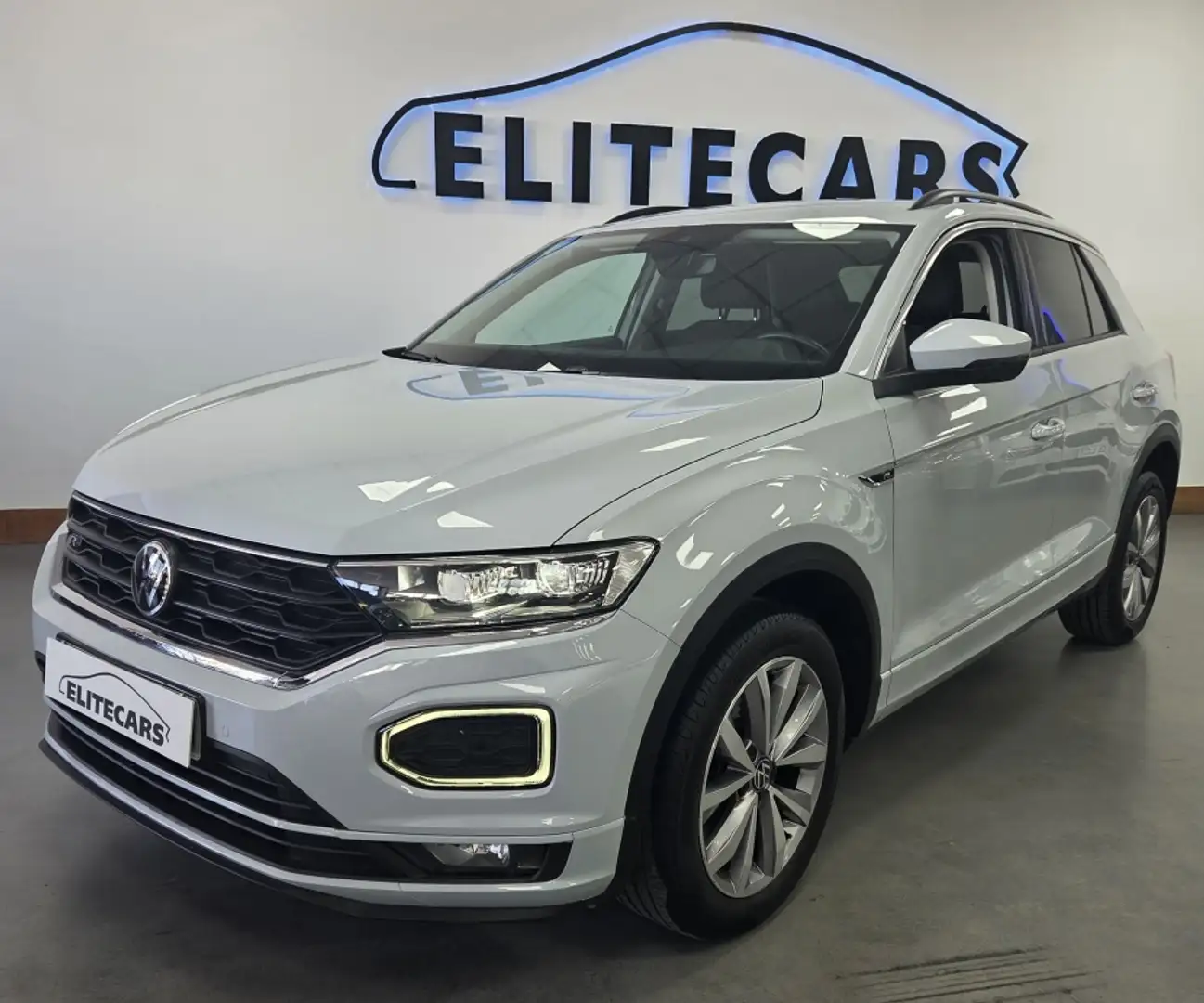 Volkswagen T-Roc 2.0TDI Advance R-Line DSG7 Azul - 1