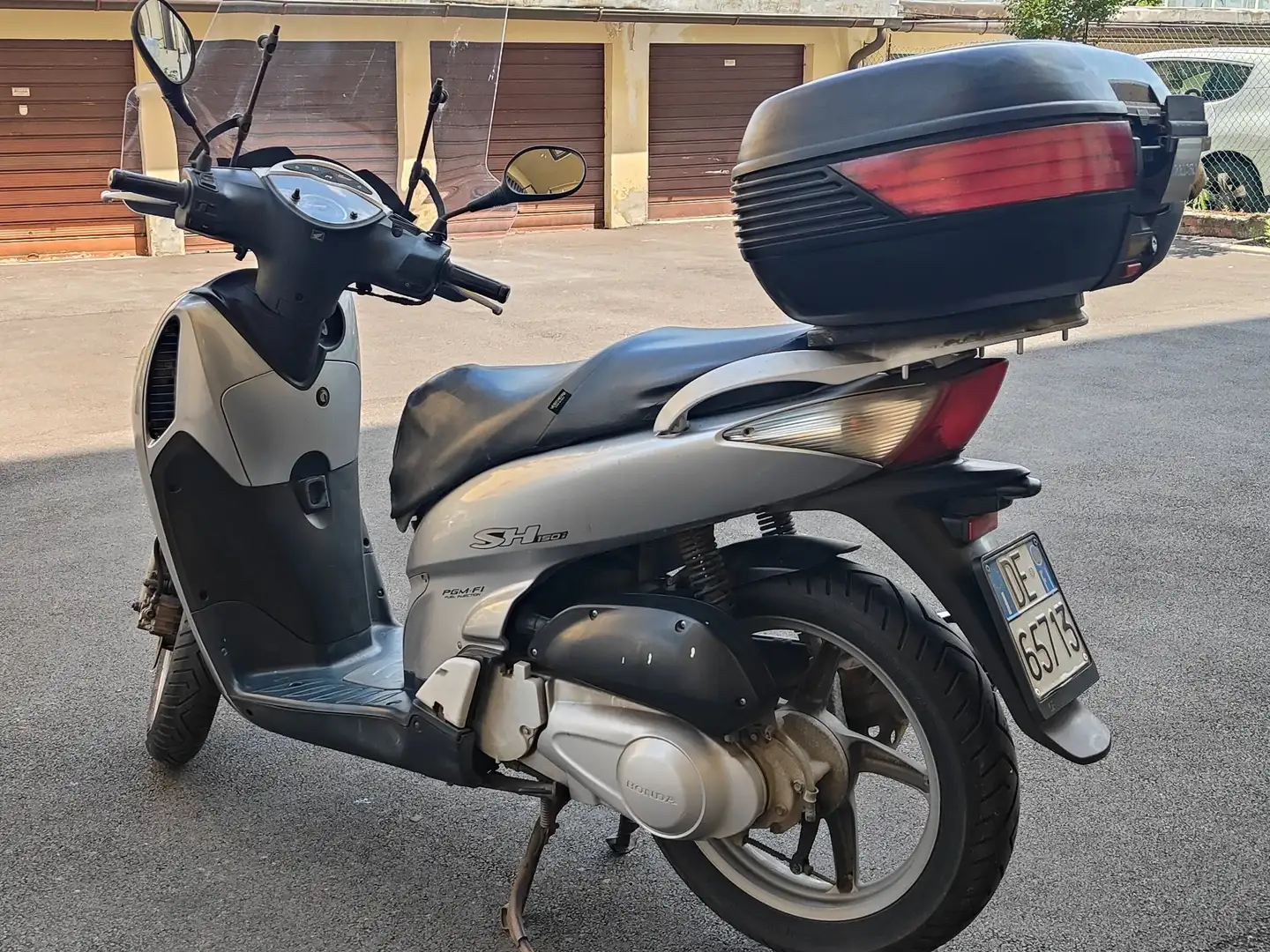 Honda SH 150 Automatico Gri - 1
