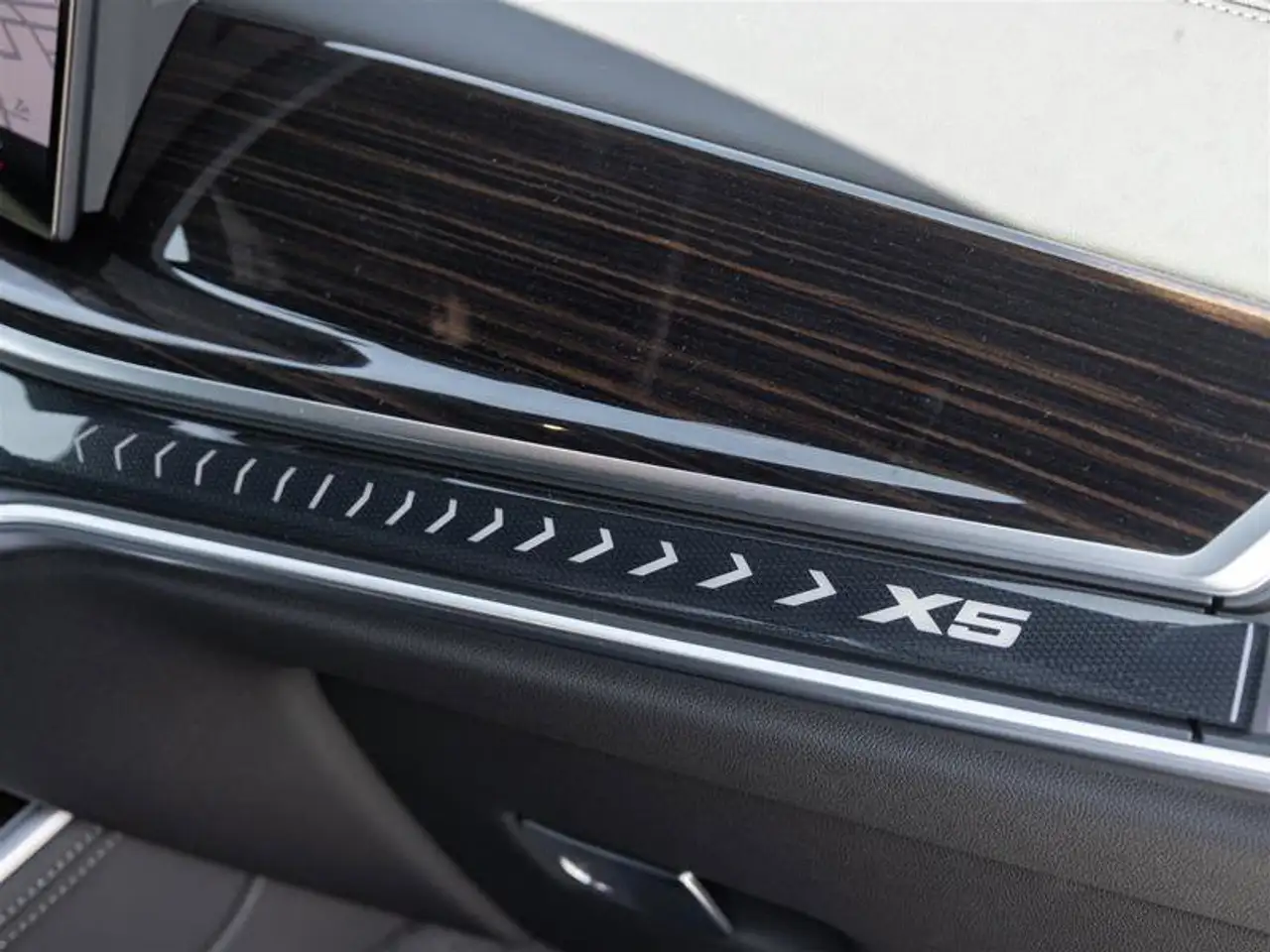 BMW X5 снимка BMW X5