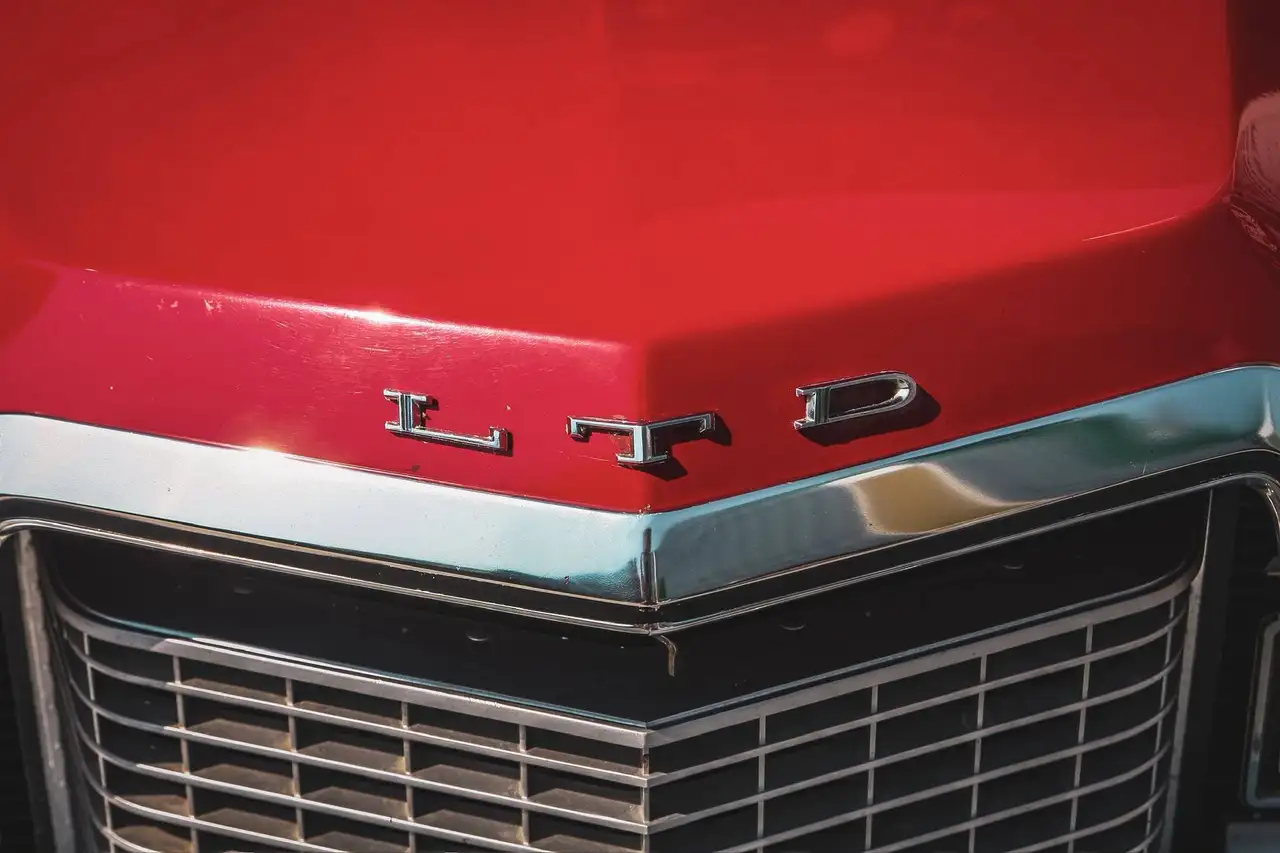 Ford LTD Convertible, foto 2