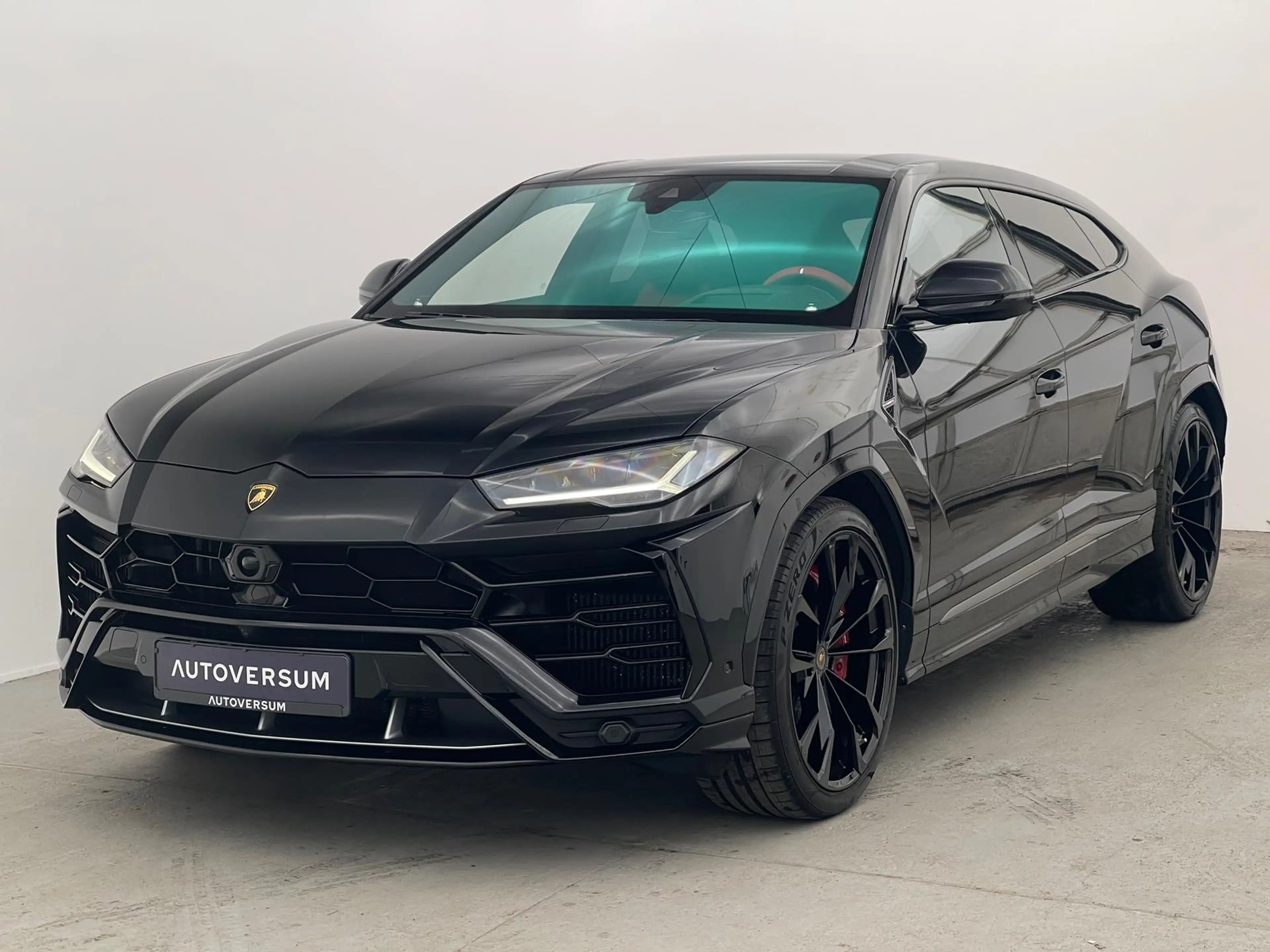 Lamborghini Urus HUD*ADAS*CARPLAY*MASSA*KEYLESS*B&O*CARBON — photo 3
