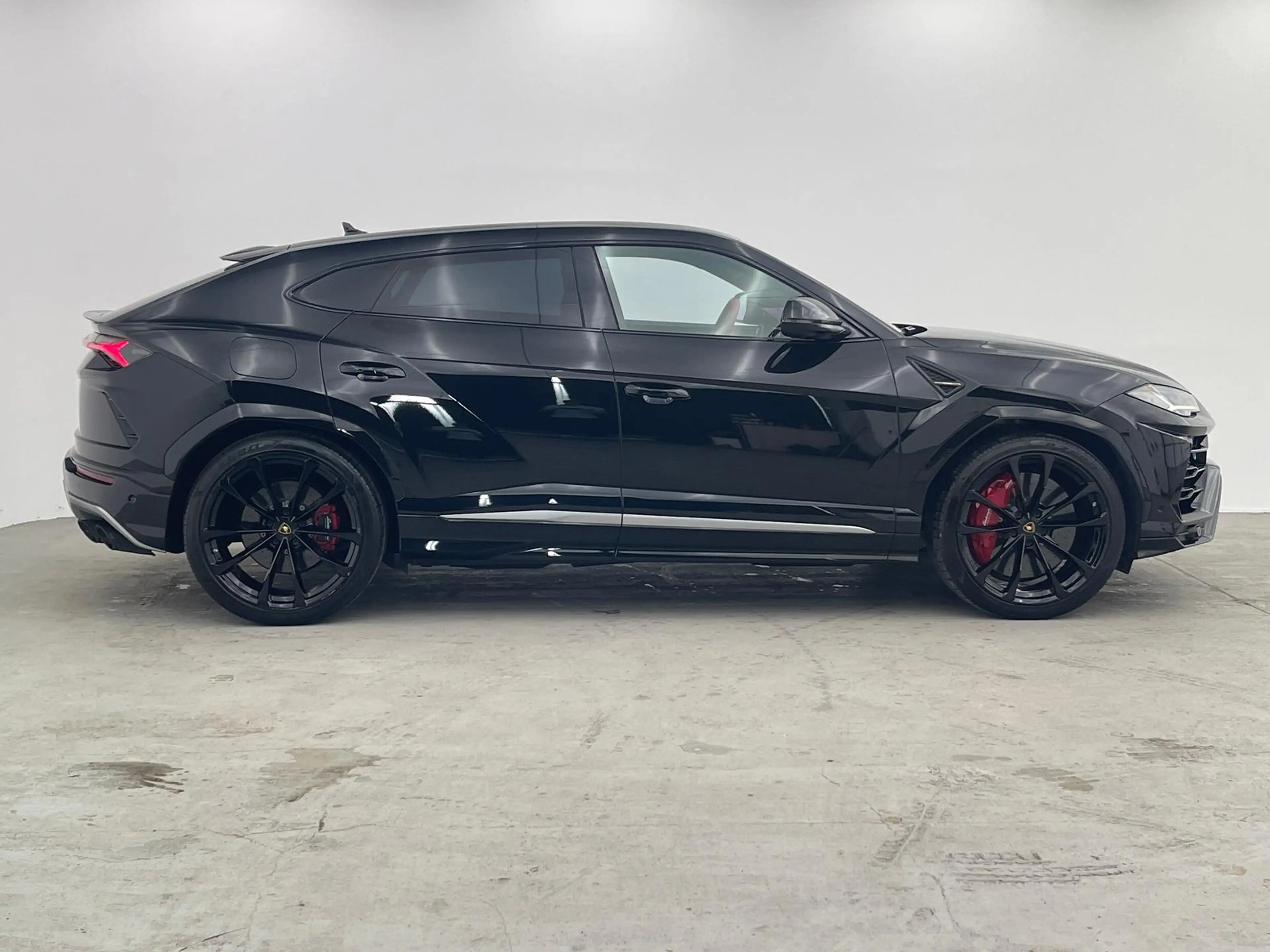 Lamborghini Urus HUD*ADAS*CARPLAY*MASSA*KEYLESS*B&O*CARBON — photo 7