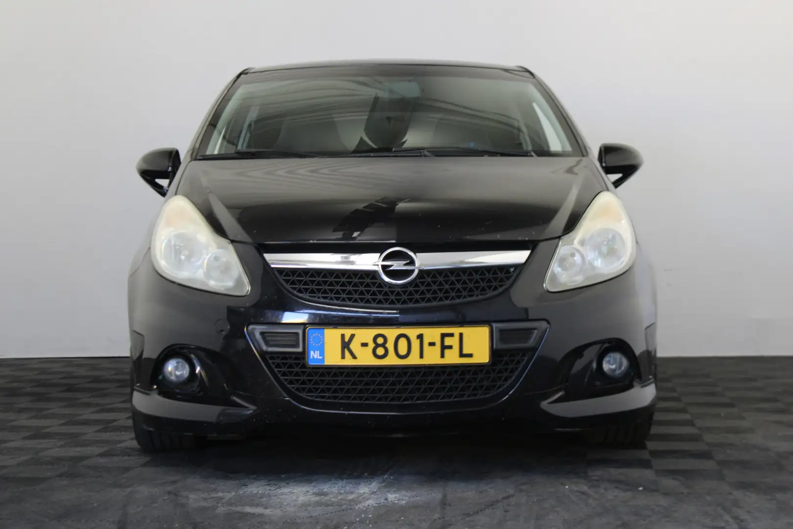 Opel Corsa 1.6-16V Turbo OPC |Schaalstoelen|Stoelverwarming| Zwart - 2