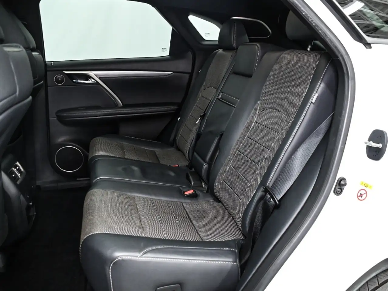 Lexus RX photo Lexus RX
