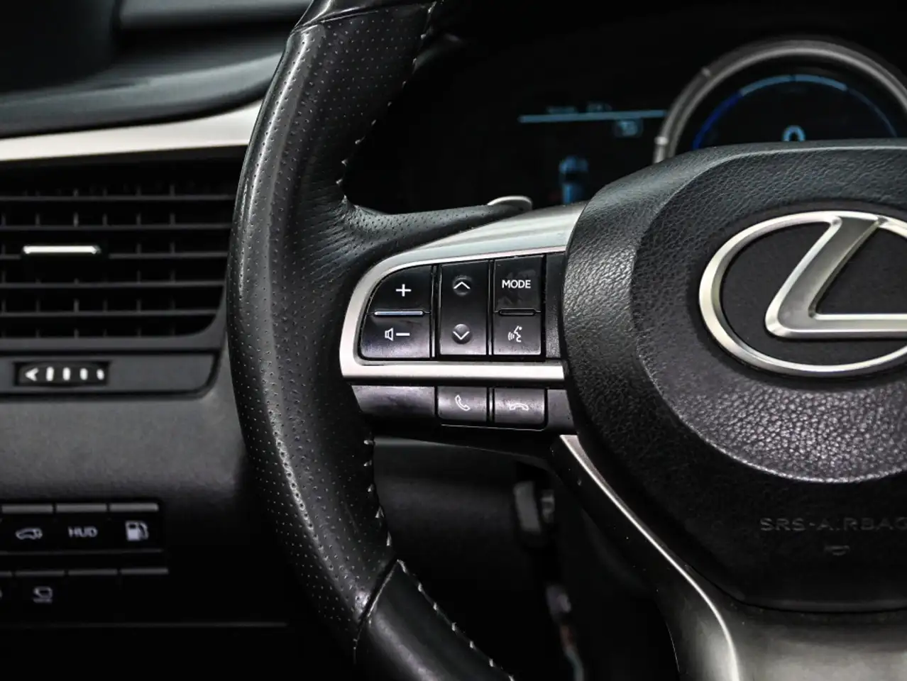 Lexus RX photo Lexus RX