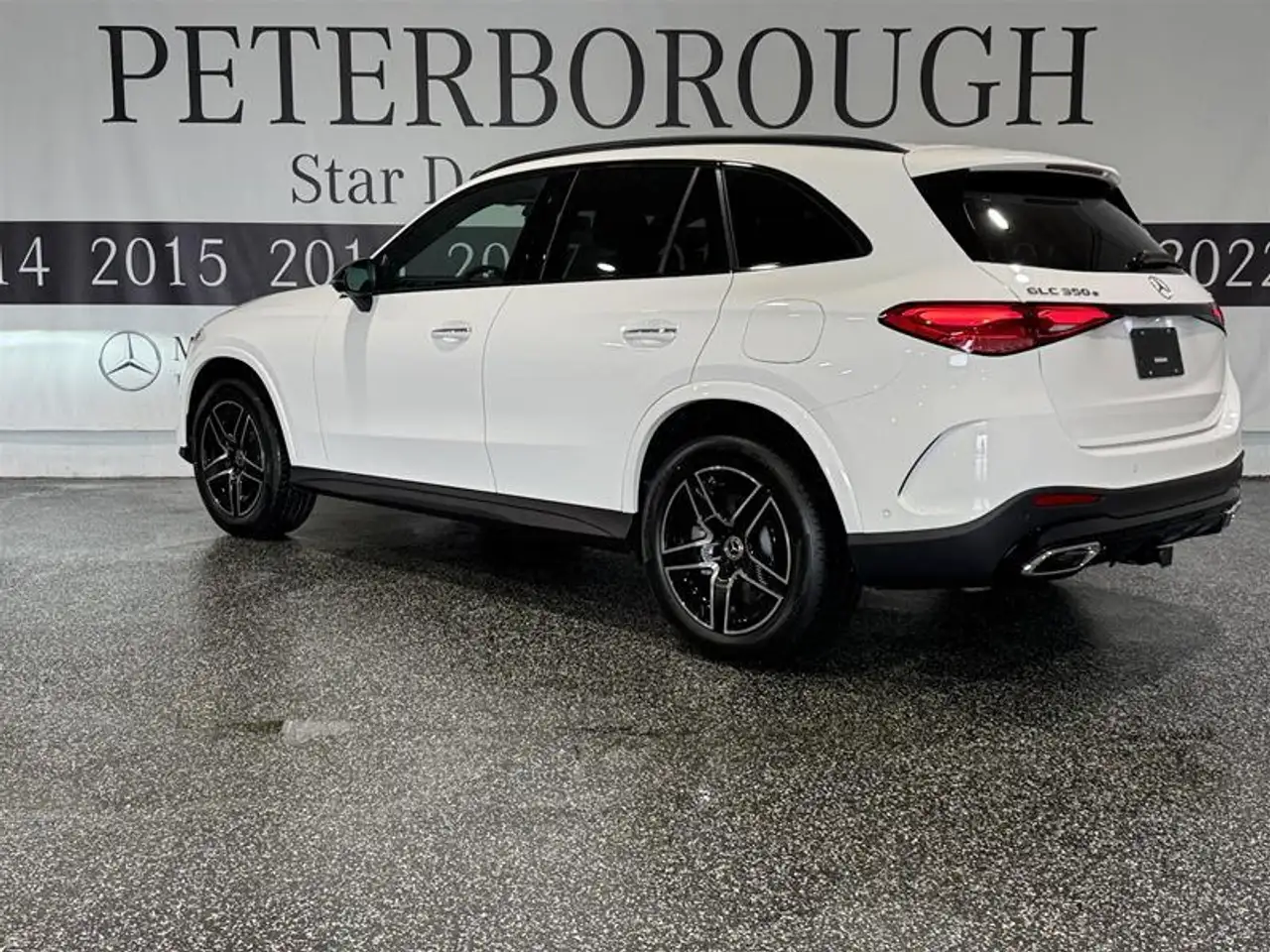 Mercedes-Benz GLC снимка Mercedes-Benz GLC