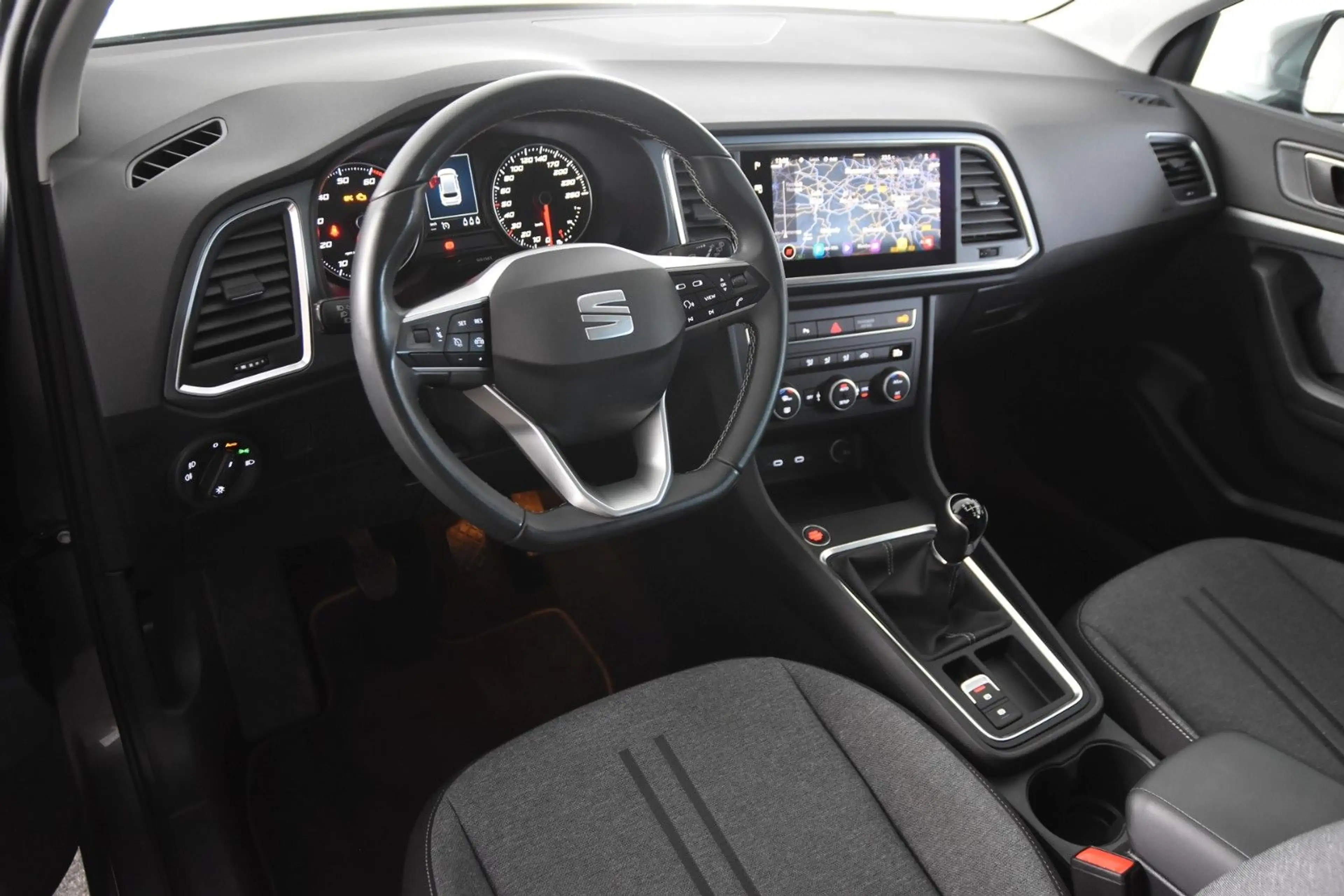 SEAT Ateca 1.0 TSI Move *1.Hand*Navi*Park ass.* — photo 8