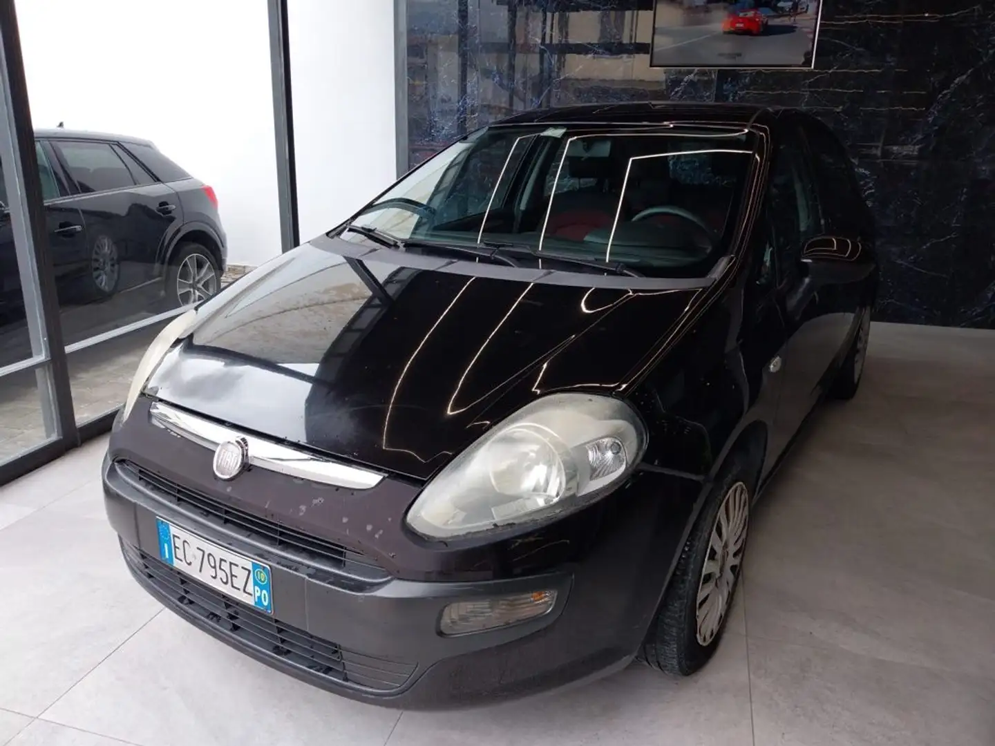 Fiat Punto Evo 1.3 Mjt 75 CV 5 porte Dynamic Nero - 2
