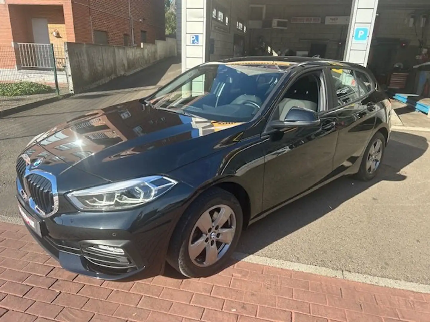 BMW 118 118iA OPF Negro - 1