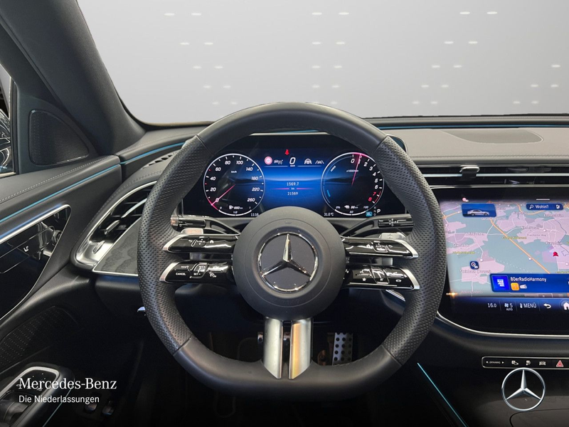 Mercedes-Benz E 300 e Hybrid AMG Fahrass 360° Distr+ LED Night — photo 14