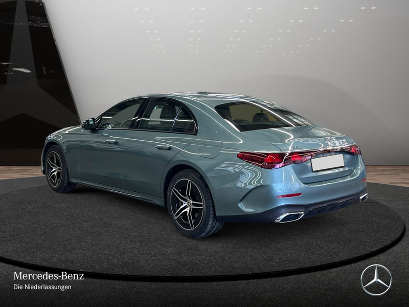 Mercedes-Benz E 300 e Hybrid AMG Fahrass 360° Distr+ LED Night — photo 10