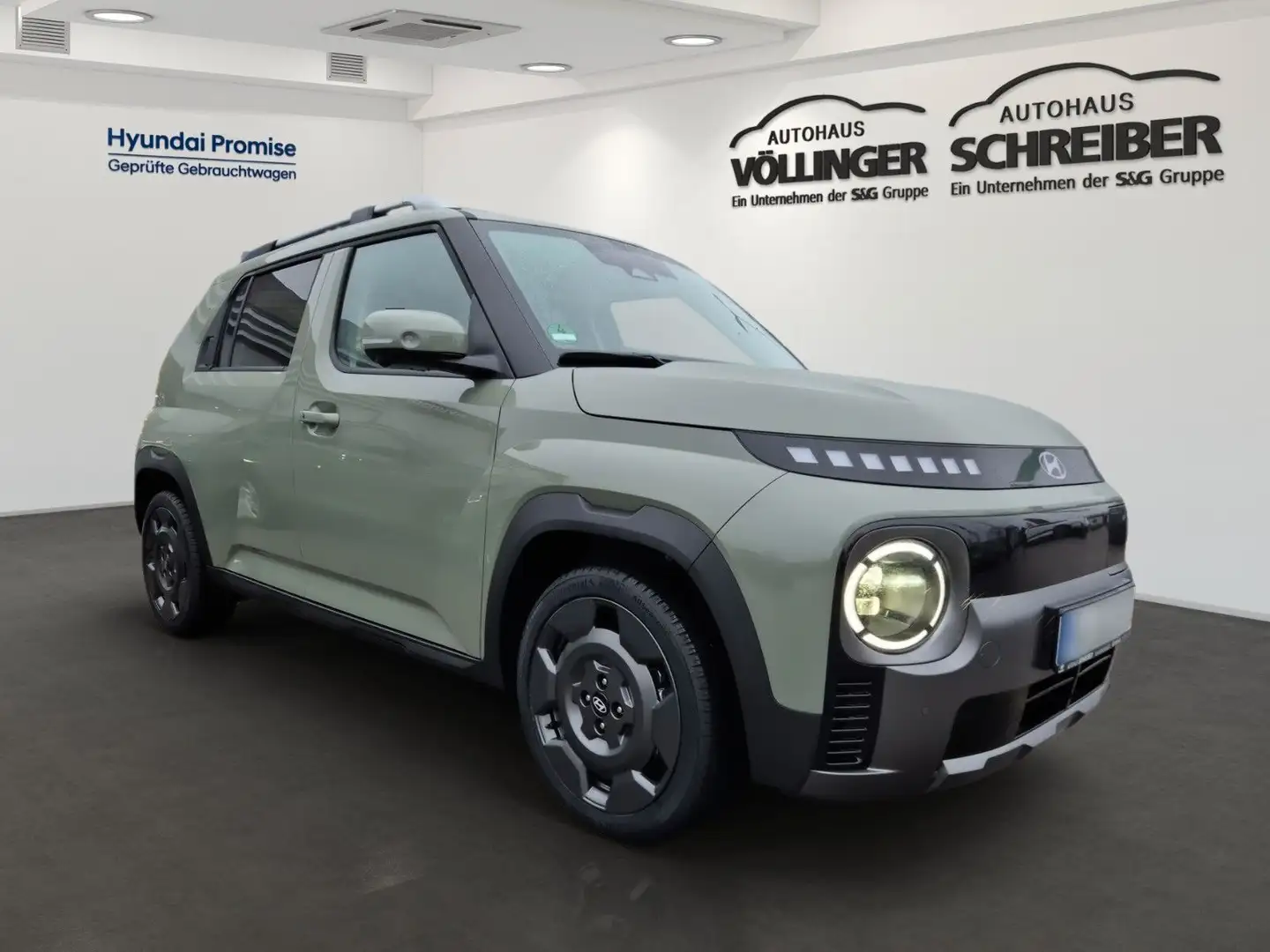 Hyundai Inster Inster Elektro 85 kW Cross 115PS/Wärmep. Grün - 2