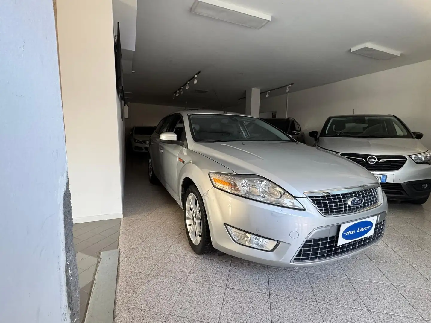 Ford Mondeo Mondeo SW 2.0 tdci Titanium Pack dpf Argento - 2