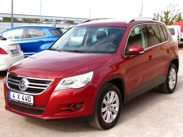 Volkswagen Tiguan 2,0 TDI Sport & Style 4Motion*EURO 5*KLIMA*AHK