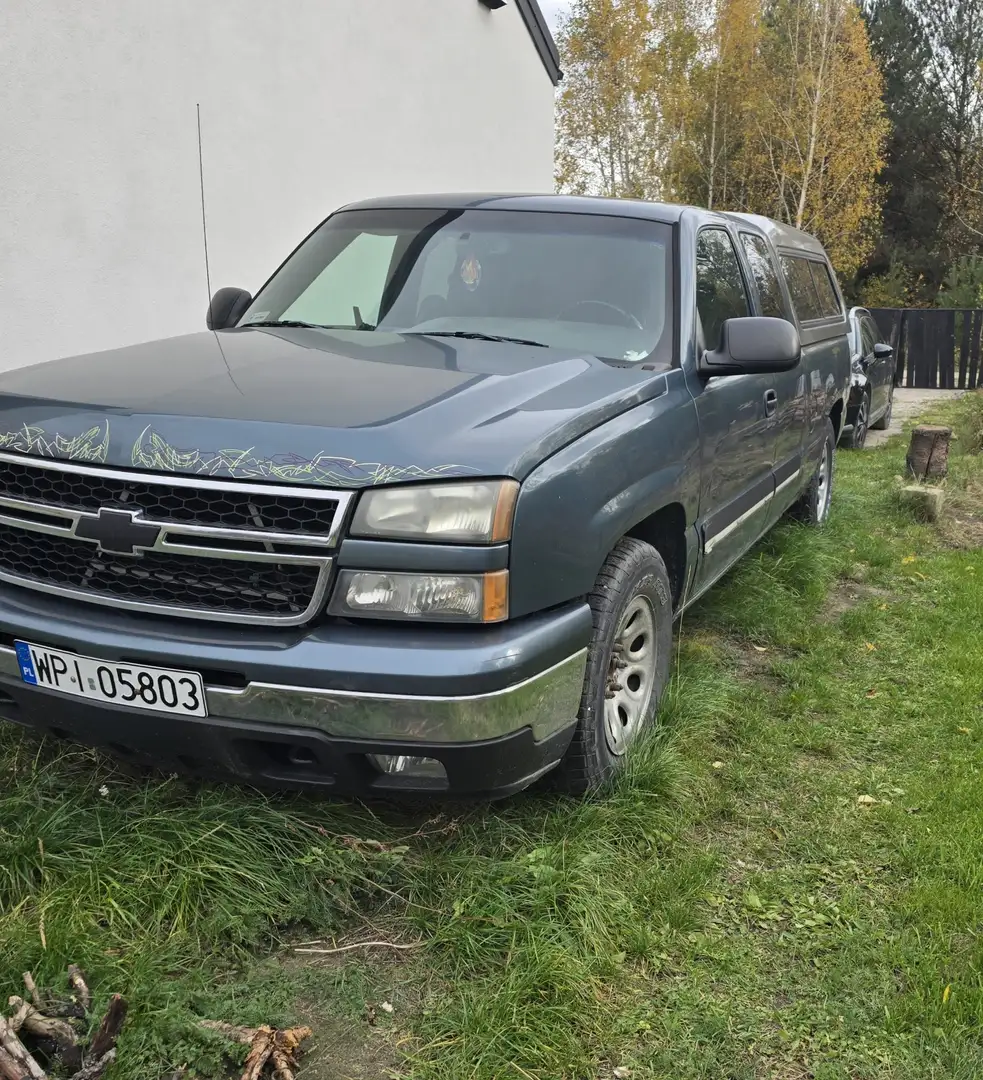 Chevrolet Silverado 1500 - 2
