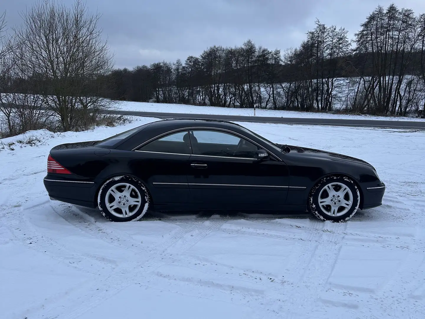 Mercedes-Benz CL 500 Spätes Facelift, Gehobene Ausstattung, 7-Gang Schwarz - 2