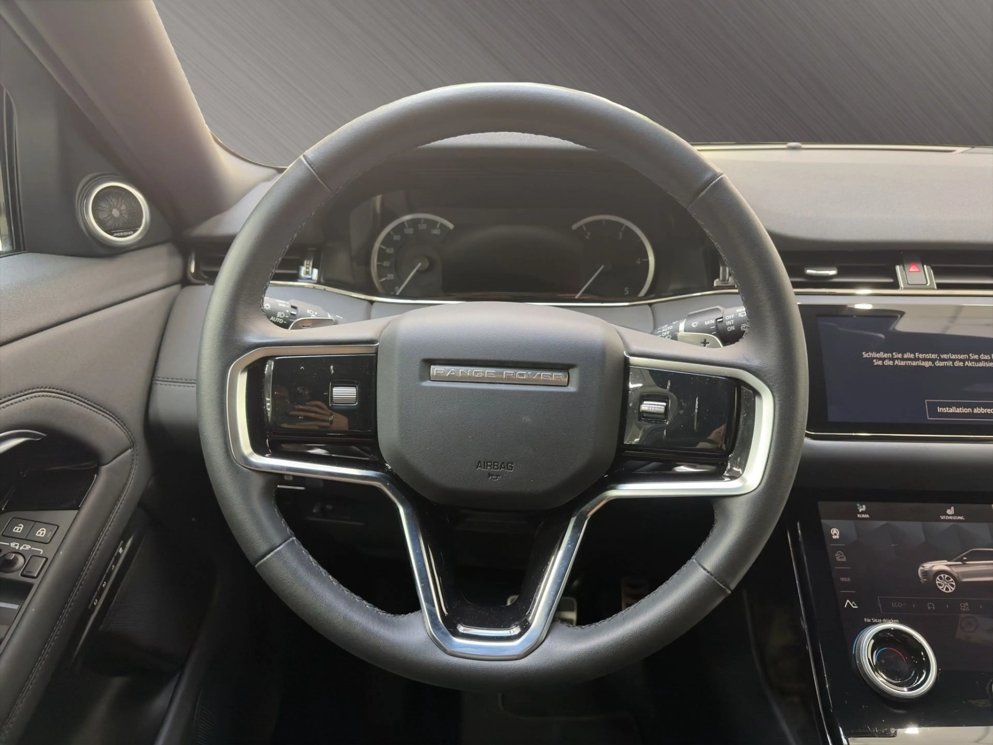 Land Rover Range Rover Evoque R-Dynamic SE D200 *Acc*360*Meridian*Memory*Assist — photo 10