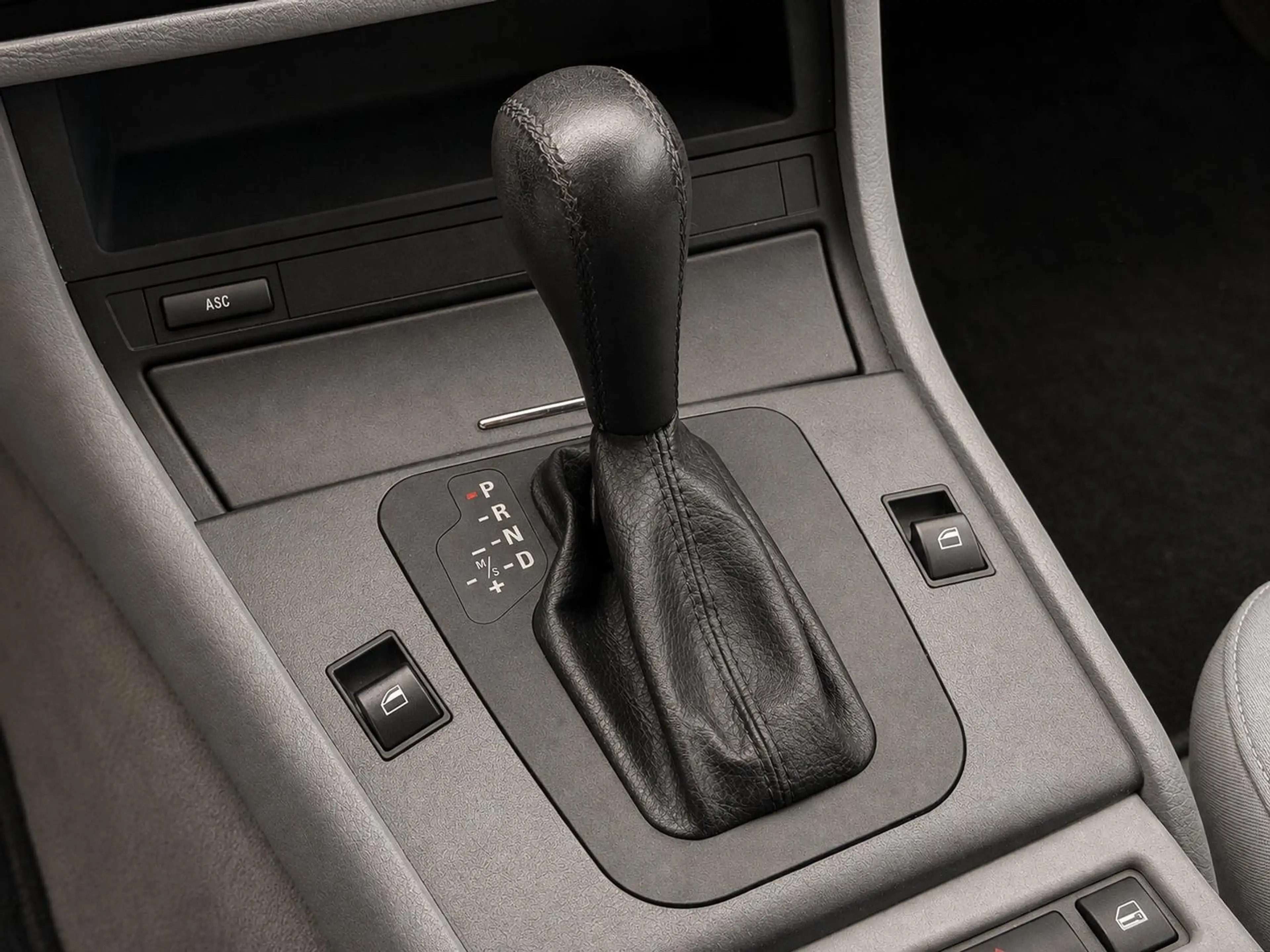 BMW 316 3-serie 316i Executive NL Auto | Youngtimer | Lage — photo 23