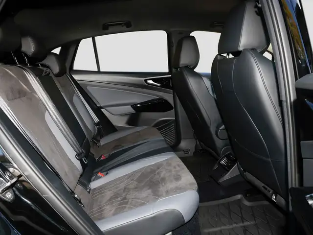 Volkswagen Id.5 view 12