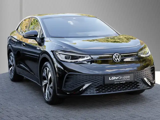 Volkswagen Id.5 view 5