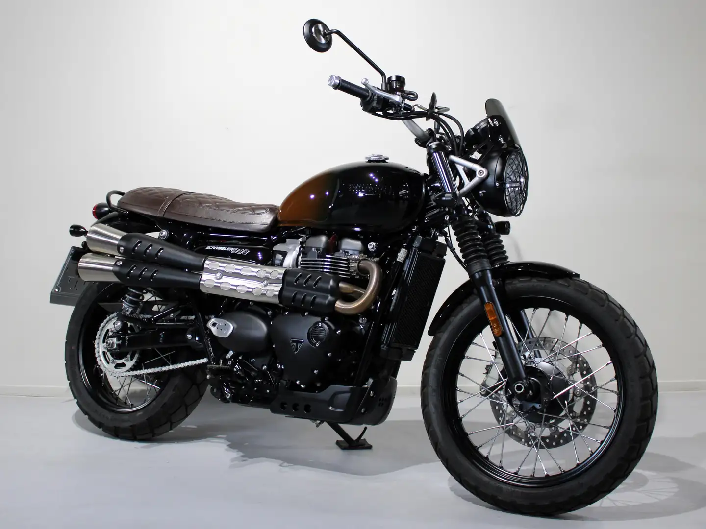 Triumph Scrambler 900 Stealth Edition - 2