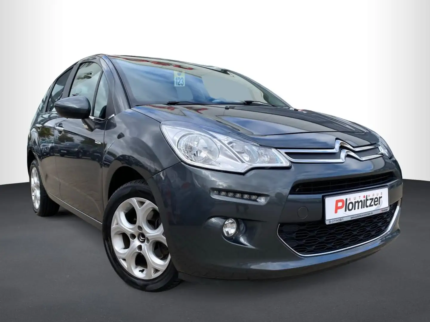 Citroen C3 Pure Tech 110 Stop&Start Exclusive Grau - 1