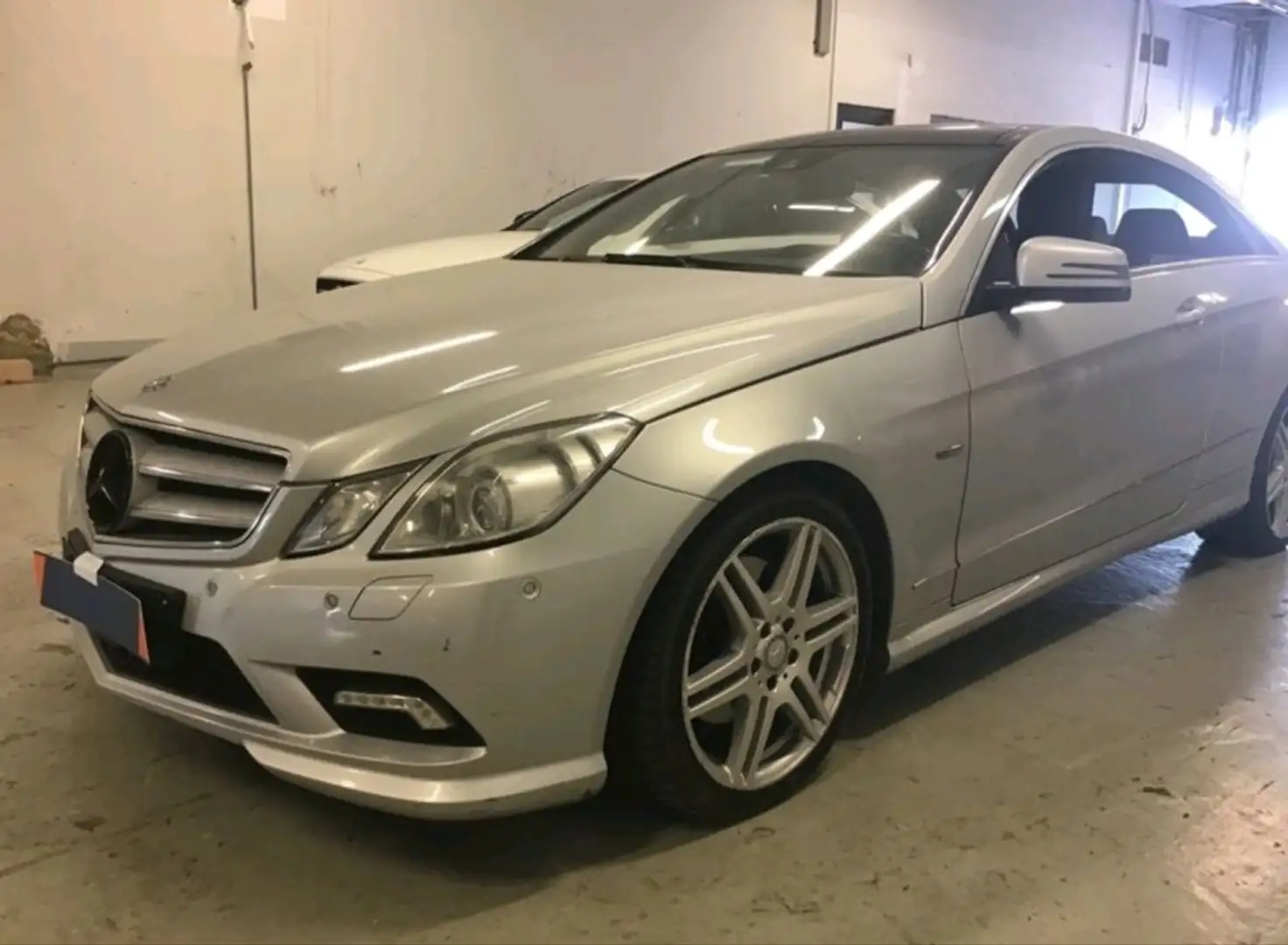 Mercedes-Benz E 250 Coupé 250CDI BE Gris - 2