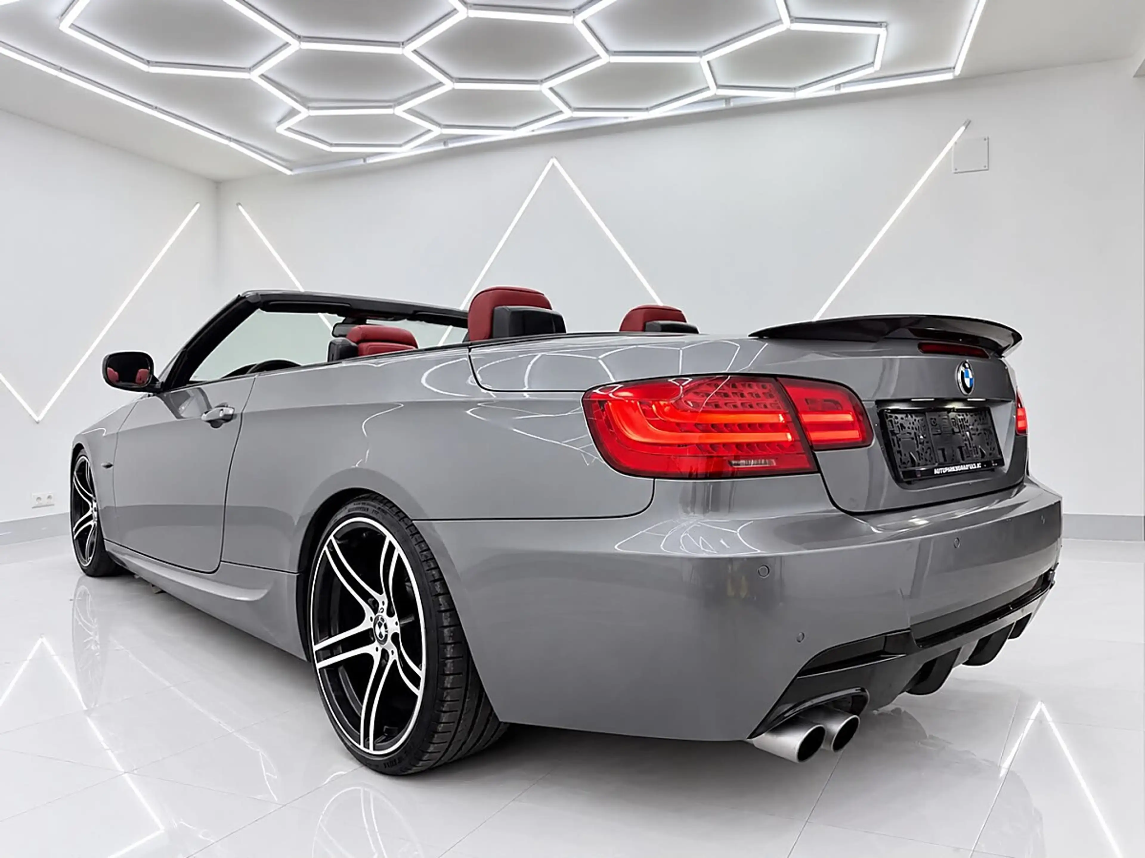 BMW 325 d Cabrio/Rote Lederausstattung/Eibach/Service H... — photo 5
