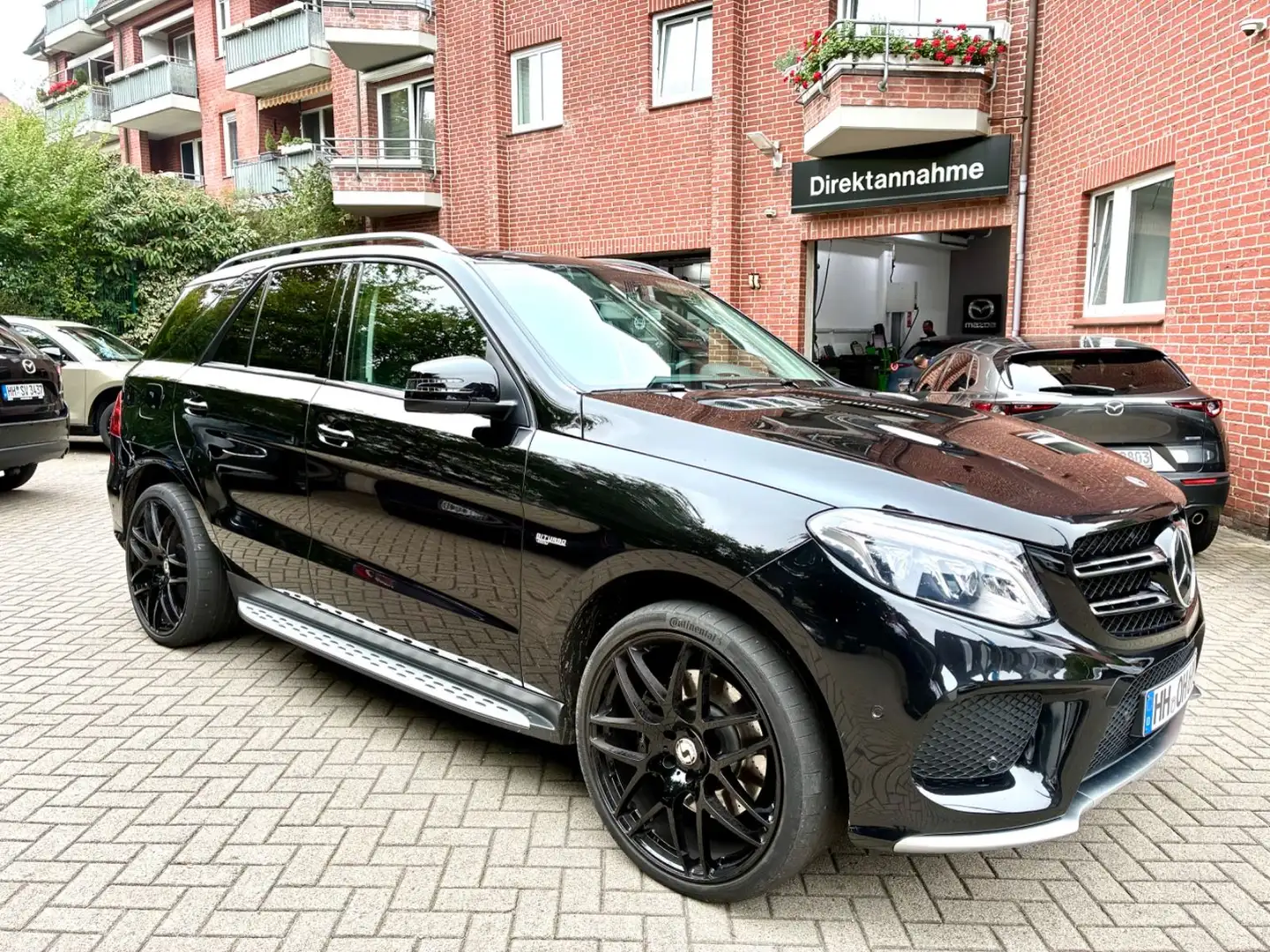Mercedes-Benz GLE 43 AMG Noir - 1