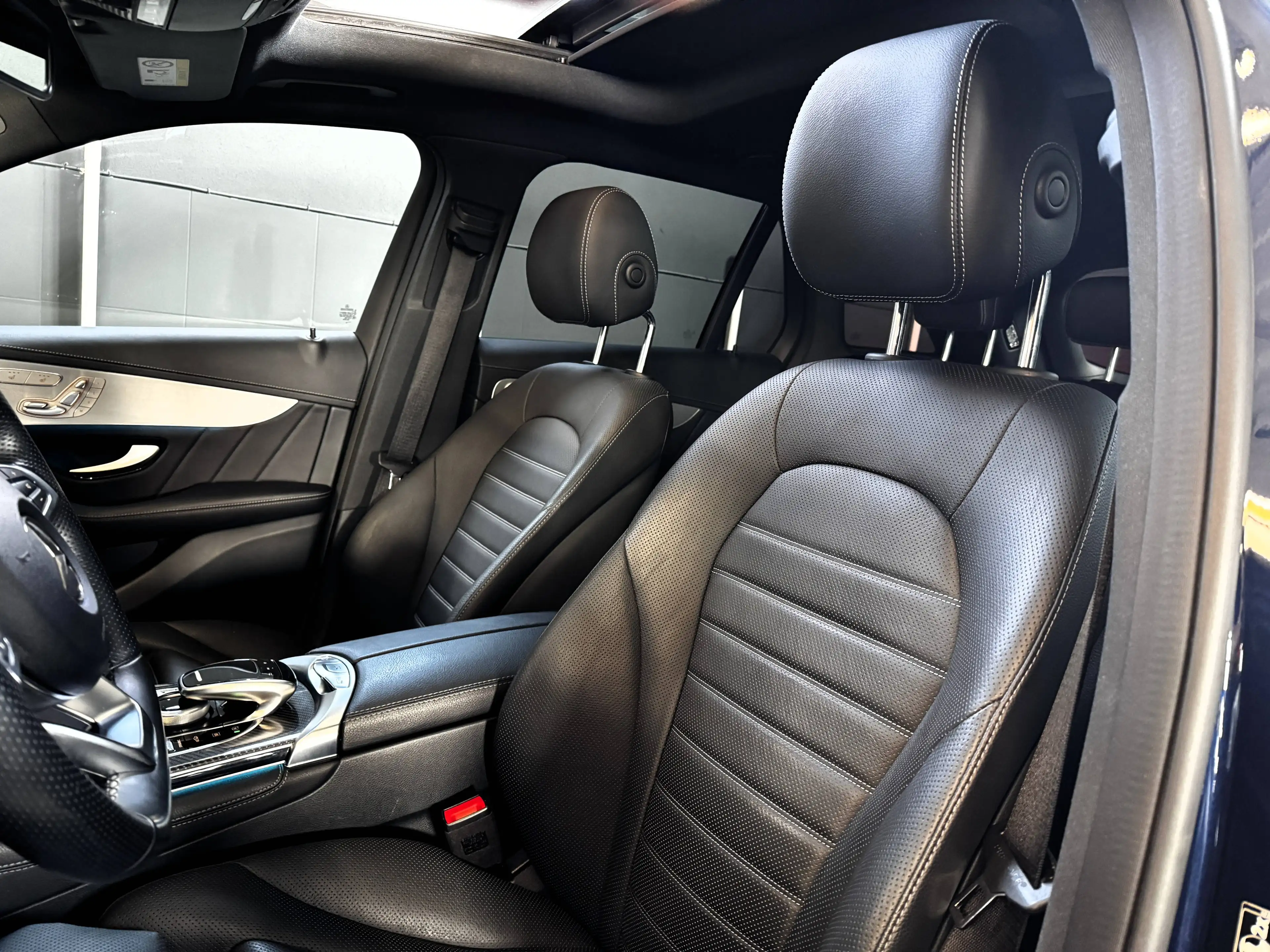 Mercedes-Benz GLC 350 GLC 350d 4Matic Leder/Panorama/Head-Up/Sitzbelüftung/Airmatic/Voll — photo 14