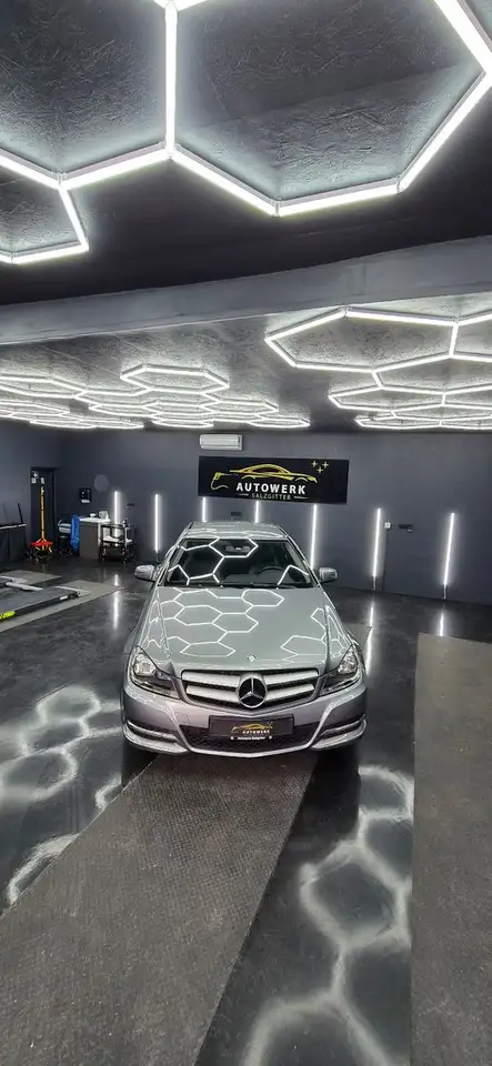 Mercedes-Benz C 180