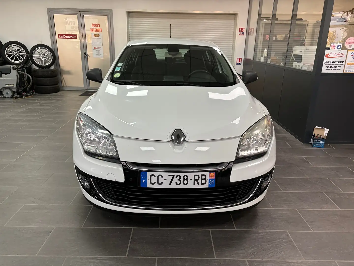 Renault Megane 1.5 DCI 110CH FAP BUSINESS EDC ECO² Blanc - 2
