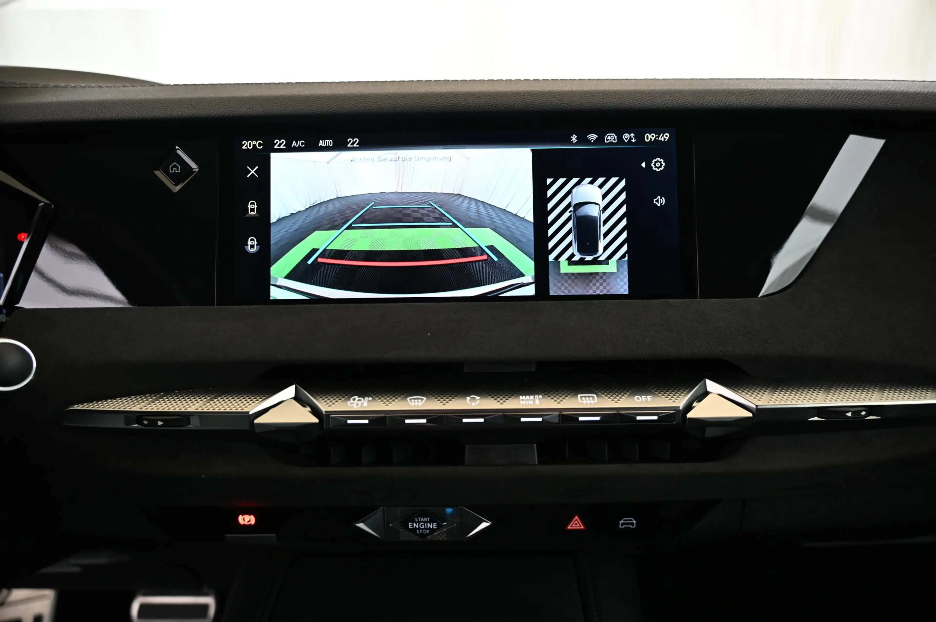 DS Automobiles DS 4 1.6 E-Tense 225 Etolie Alcantara UVP 53.000 EUR — photo 15