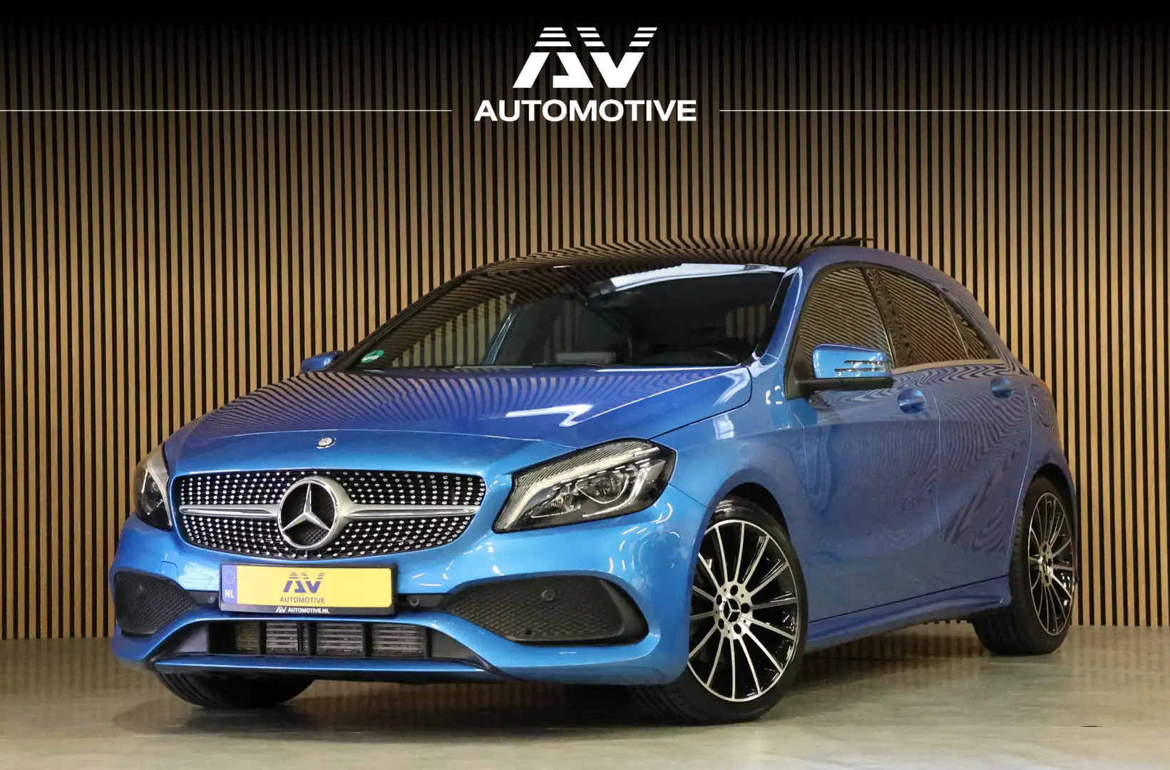 Mercedes-Benz A 180 AMG | Panoramadak | CarPlay | Camera | Dodehoekdet Bleu - 1