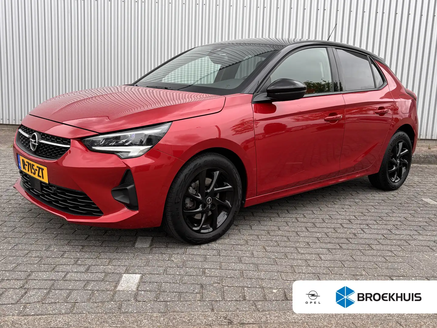 Opel Corsa 1.2 GS Line | Camera | Navigatie | Stoelverwarming Rot - 1
