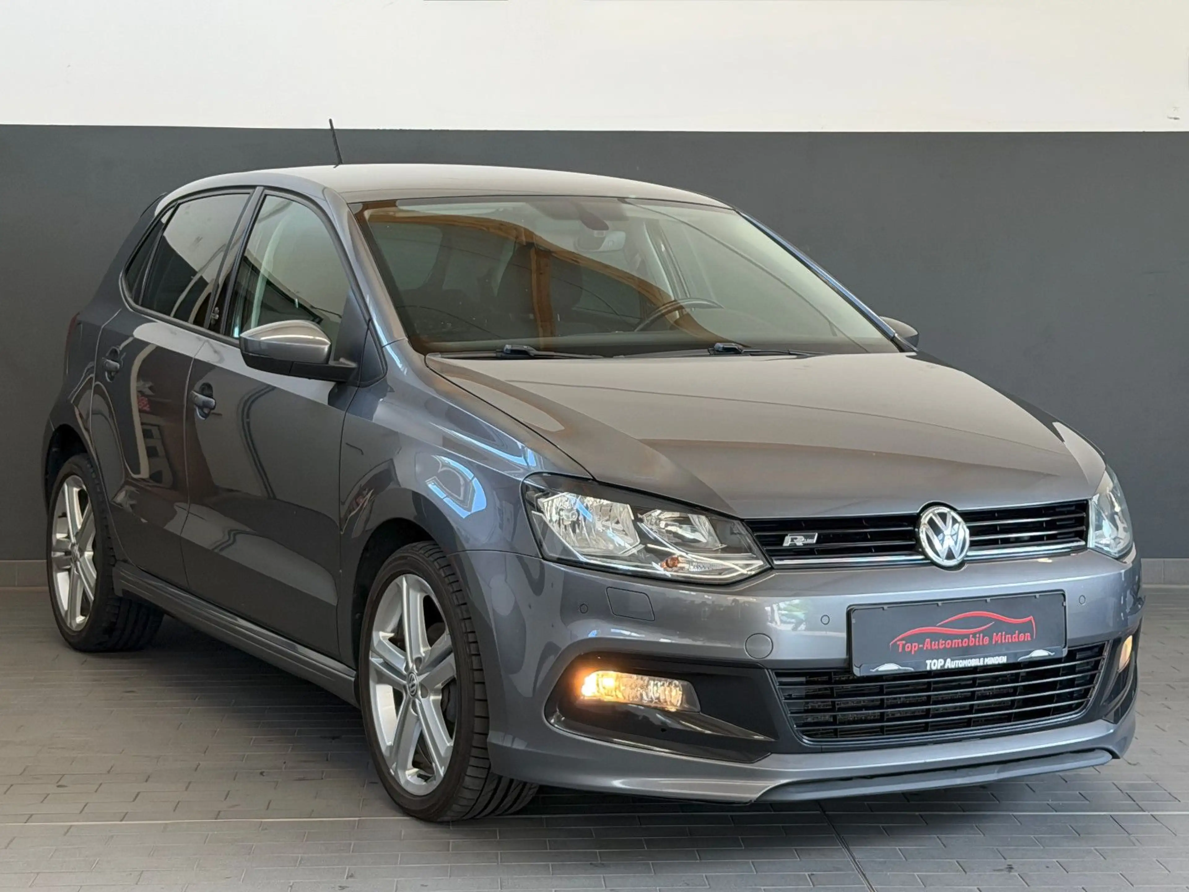 Volkswagen Polo 1.2 DSG R-Line/Start-Sto/Klima/2HAND/TÜV NEU