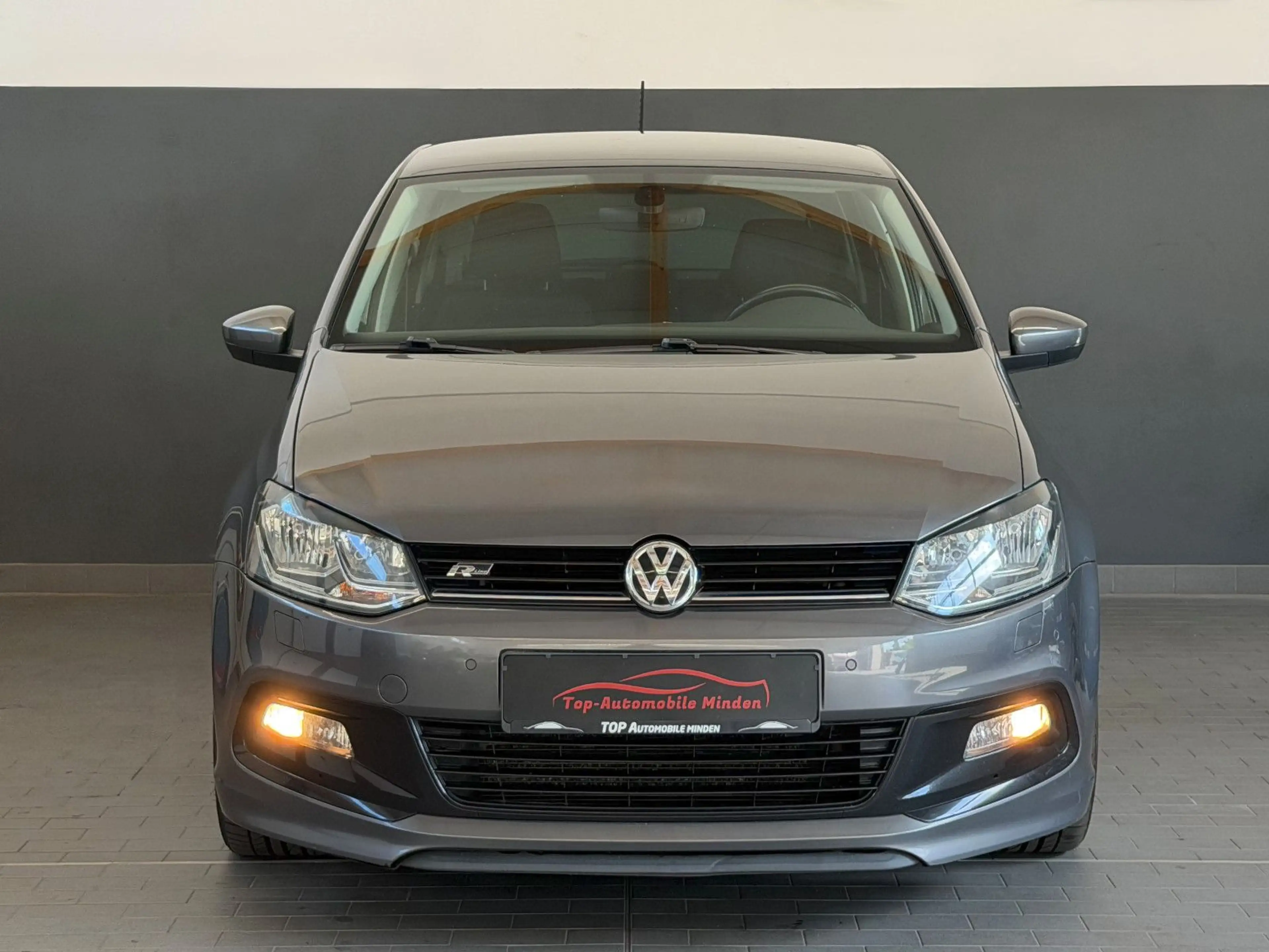 Volkswagen Polo 1.2 DSG R-Line/Start-Sto/Klima/2HAND/TÜV NEU — photo 2