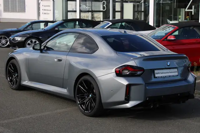 BMW M2 view 5