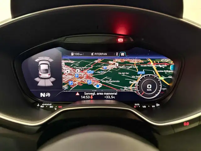 Audi TT view 14