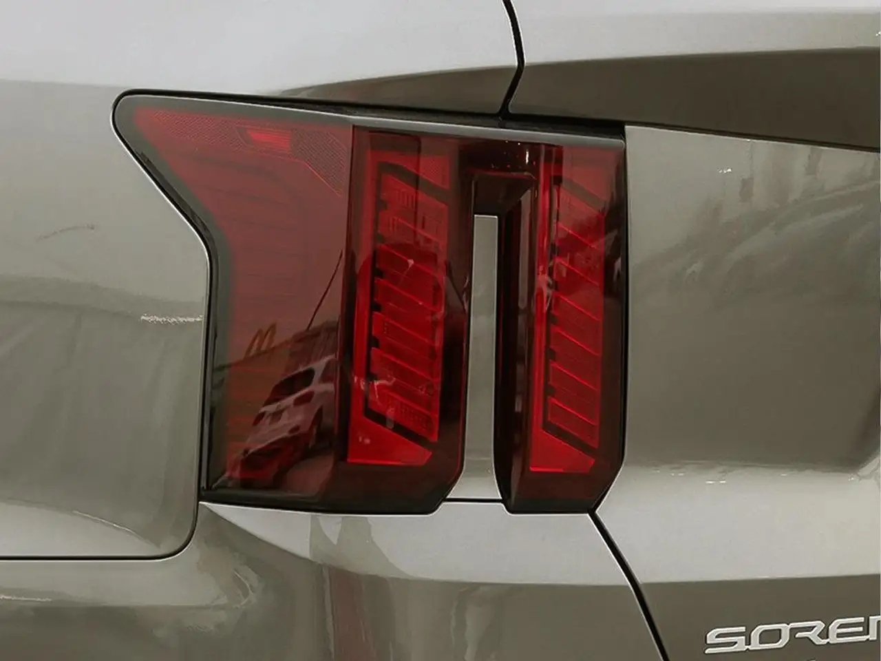 Kia Sorento снимка Kia Sorento