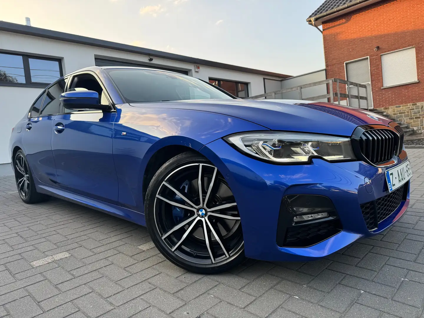 BMW 318 Pack ///M Shadow - Laser - Virtual - Garantie Bleu - 2