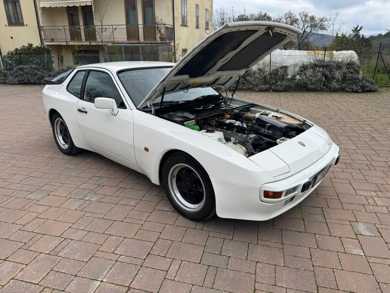 Porsche 944, foto 3