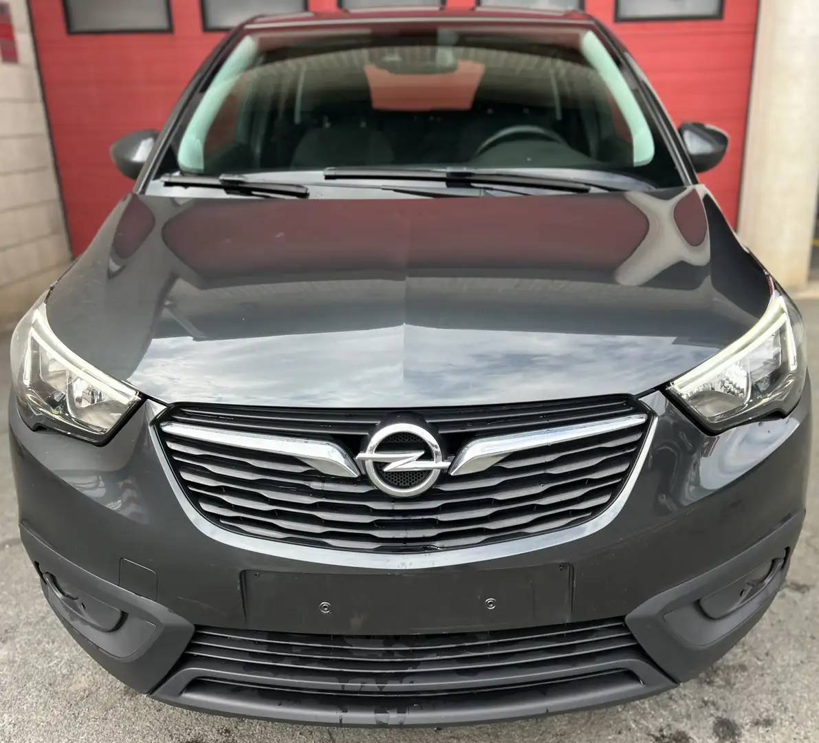 Opel Crossland X 1.2 Turbo Edition + NAVI + CAMÉRA + BOITE AUTO Gris - 2
