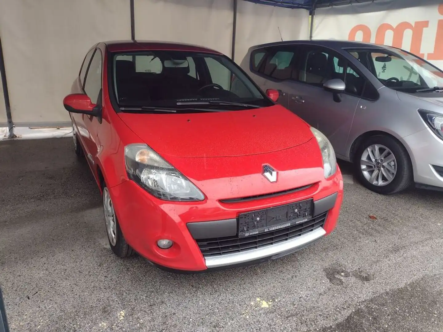 Renault Clio Dynamique Rot - 1