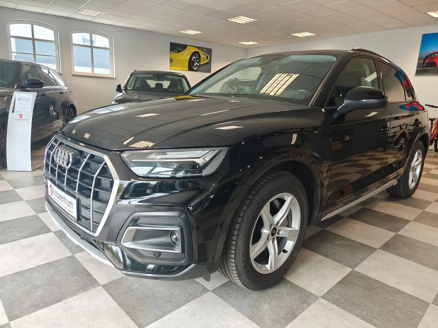 Audi Q5 35 TDI advanced *Mild-Hybrid-Technologie* Schwarz - 1