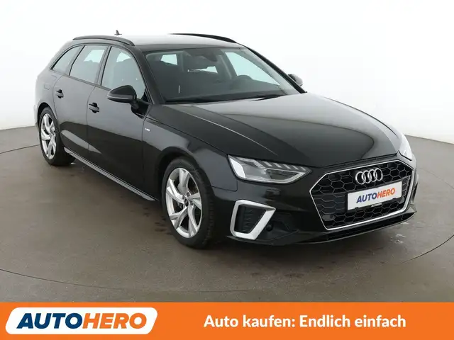 Audi A4 view 8