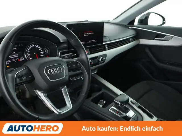 Audi A4 view 11